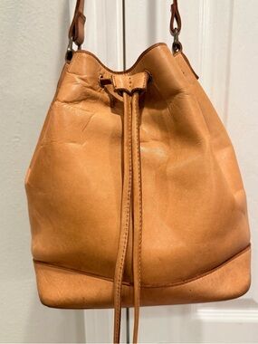 Madewell Tan Brown Leather Bucket Drawstring Bag Brown Neutral Worn In Classic